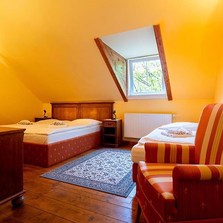 Penzion Cosmopolitan I. Banska Stiavnica Luaran gambar